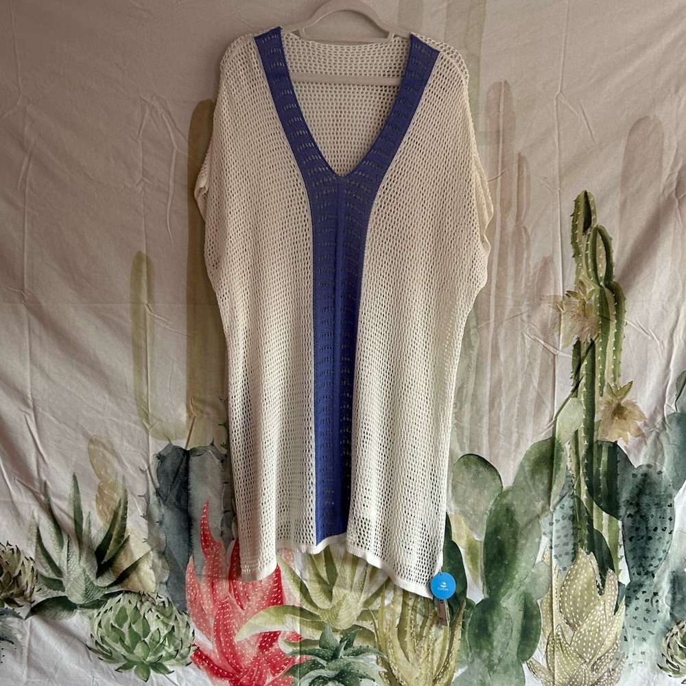 Cupshe NWT Ivory and Blue Swim Coverup